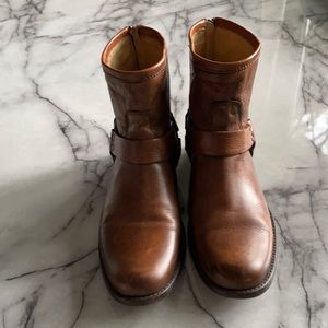 Frye Short Boot, Brown